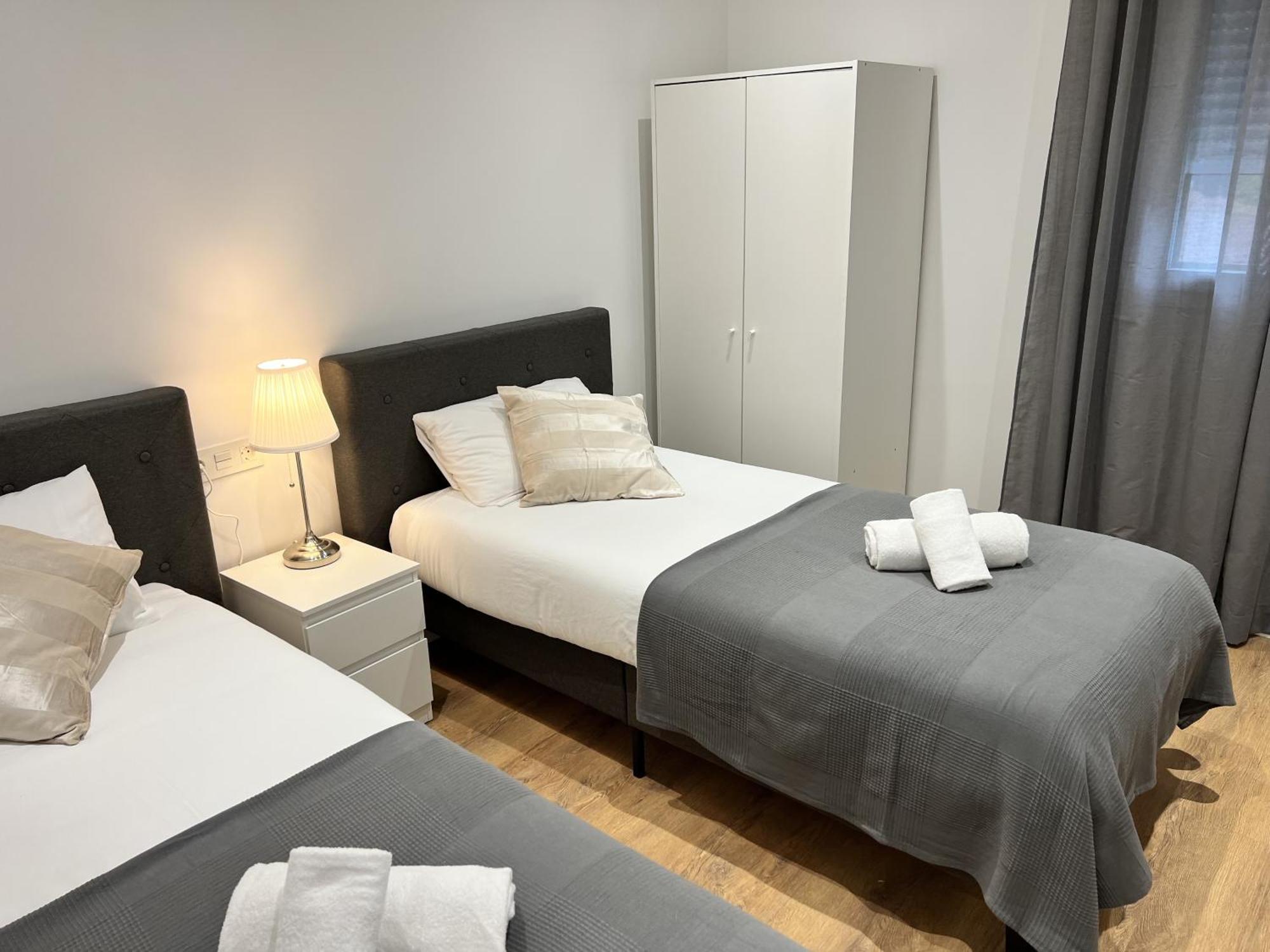 Apartamenticos Plaza Las Armas III Zaragoza Dış mekan fotoğraf