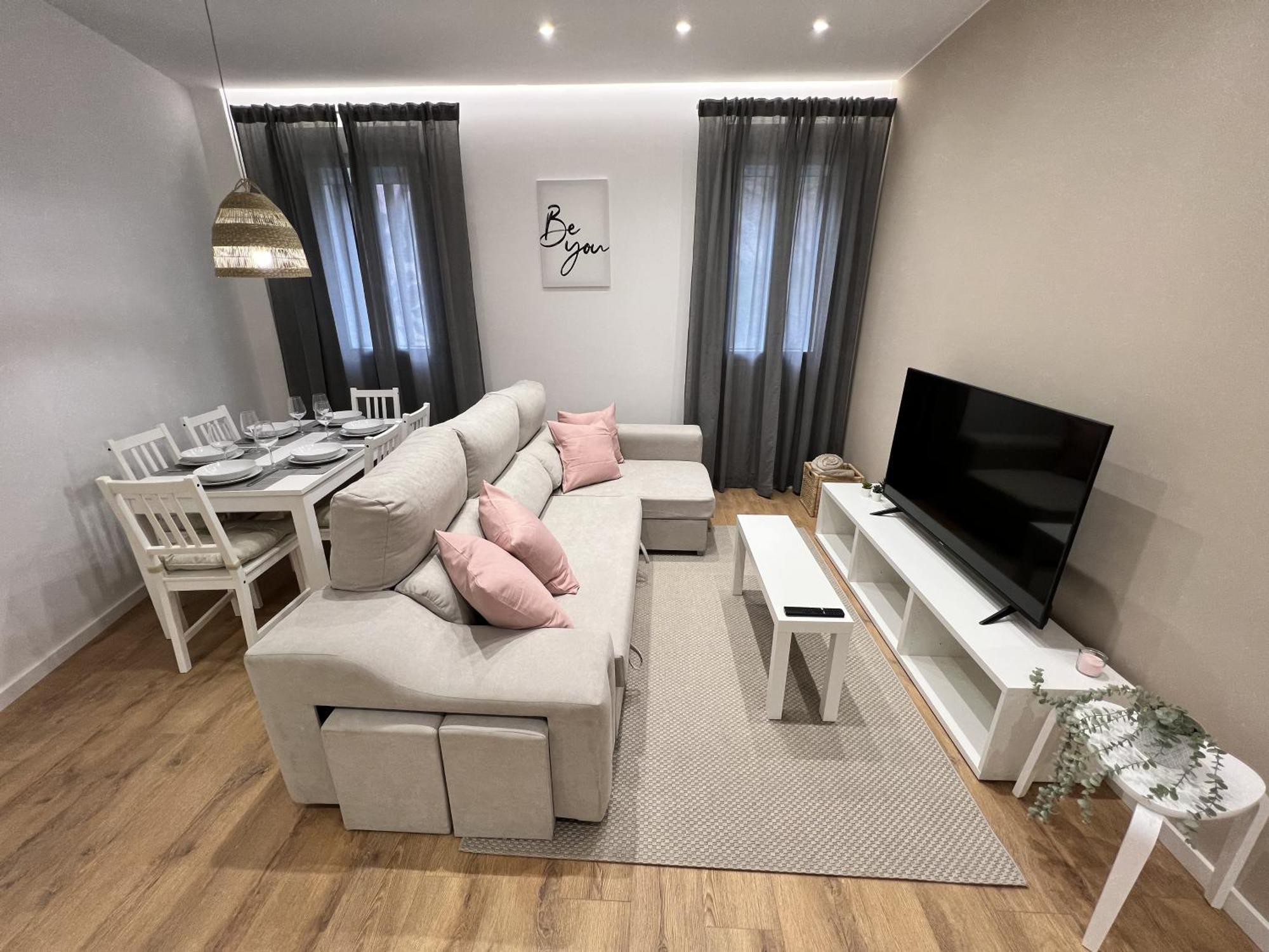 Apartamenticos Plaza Las Armas III Zaragoza Dış mekan fotoğraf
